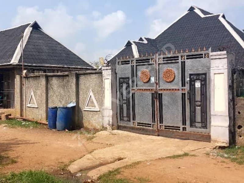 2units Of 2bedroom And 2units Of Mini Flat photo 3